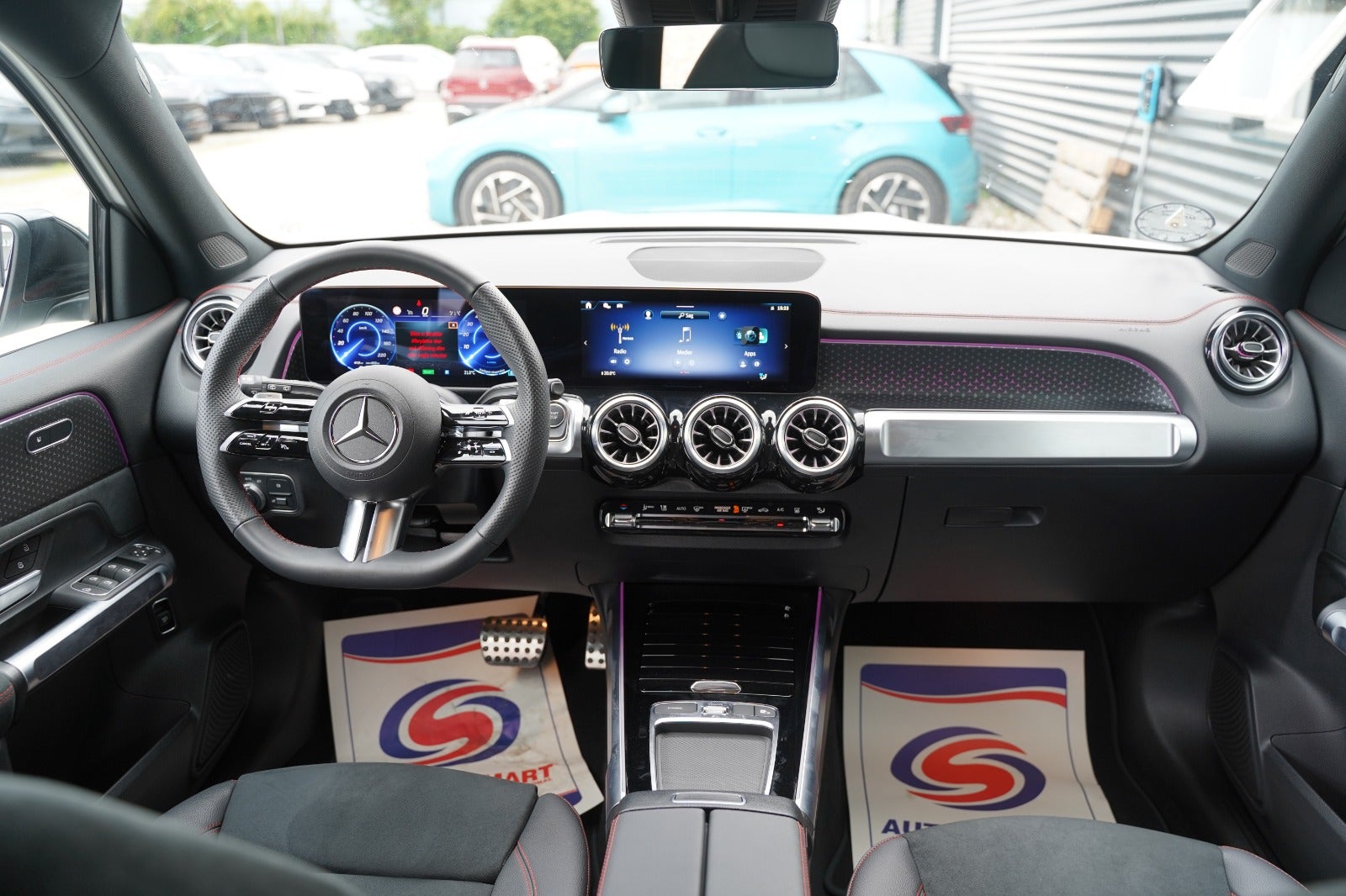 Billede af Mercedes EQB300  AMG Line 4Matic