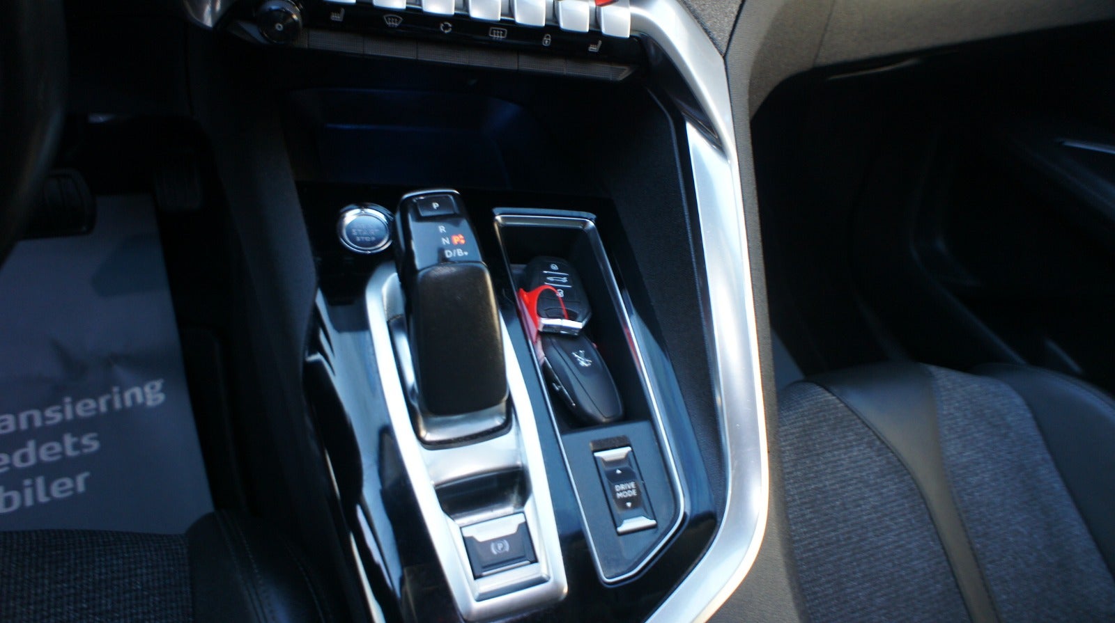 Peugeot 3008 Hybrid Allure LTD EAT8