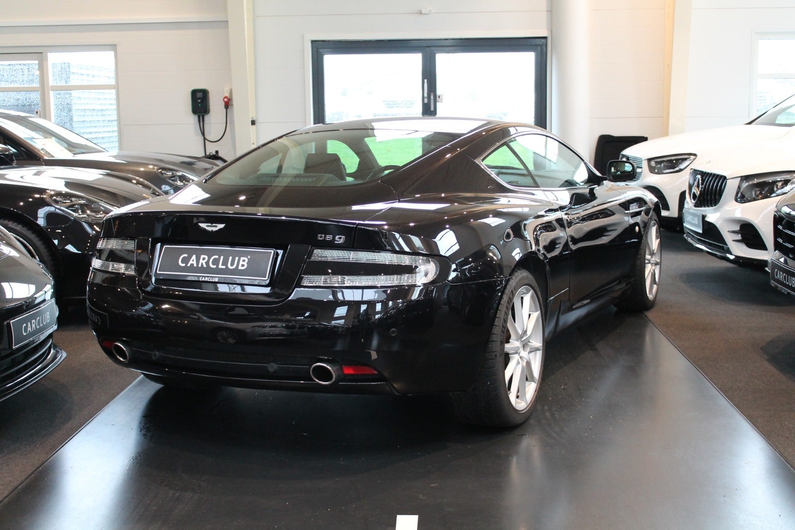 Aston Martin DB9 Coupé aut.