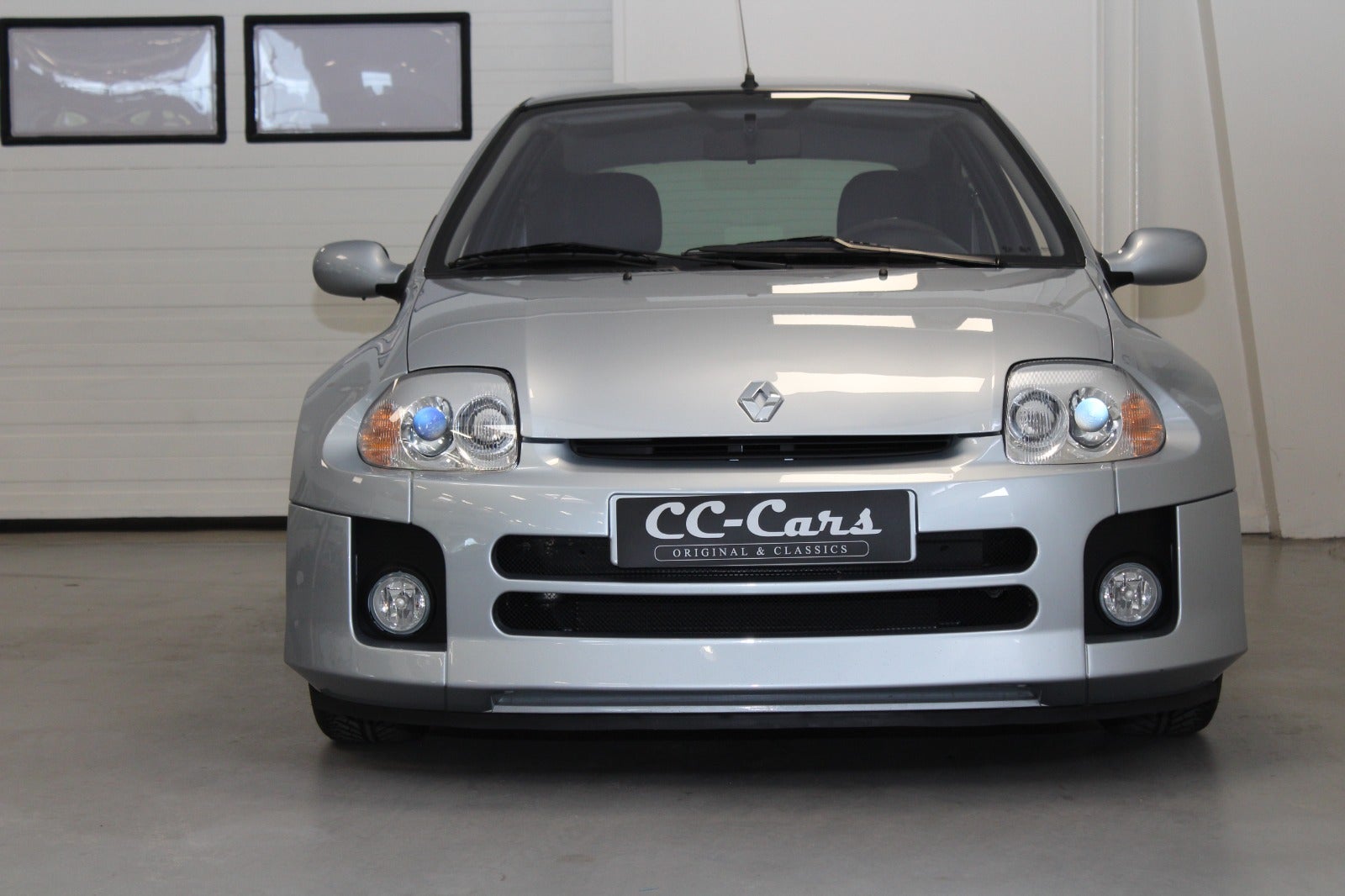 Renault Clio II 3,0 V6