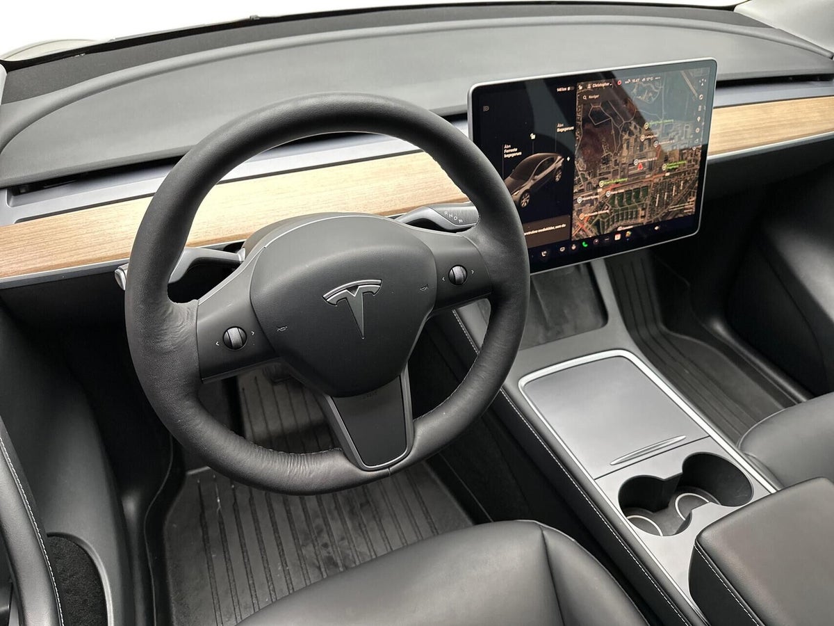 Tesla Model Y Long Range AWD billede 3