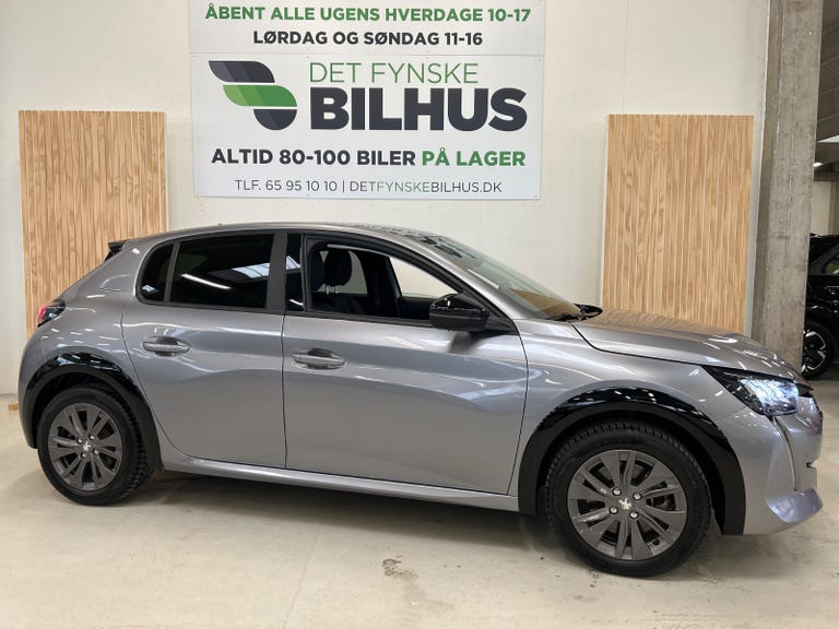 Peugeot e-208 Allure