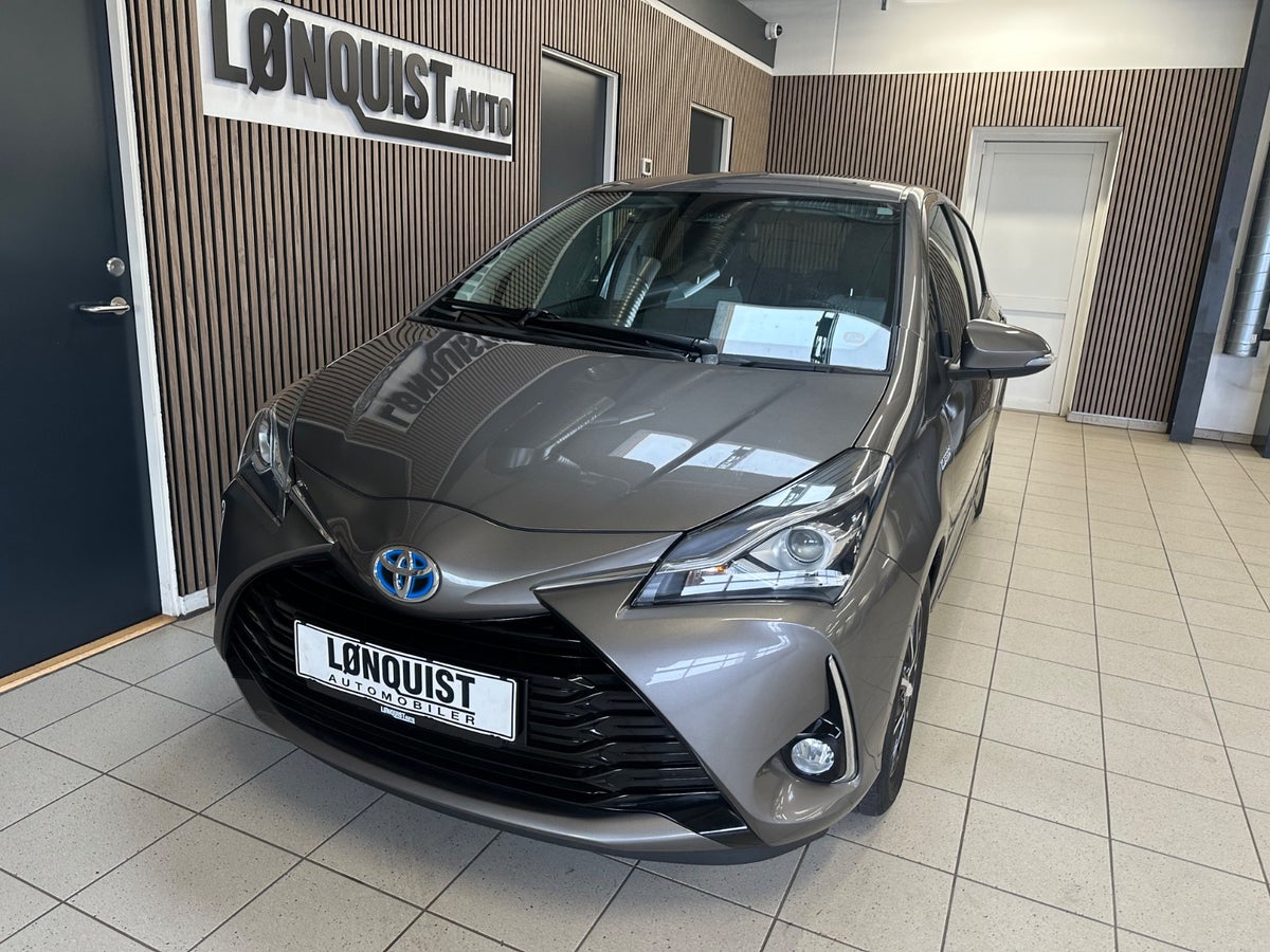 Toyota Yaris Hybrid H2 e-CVT