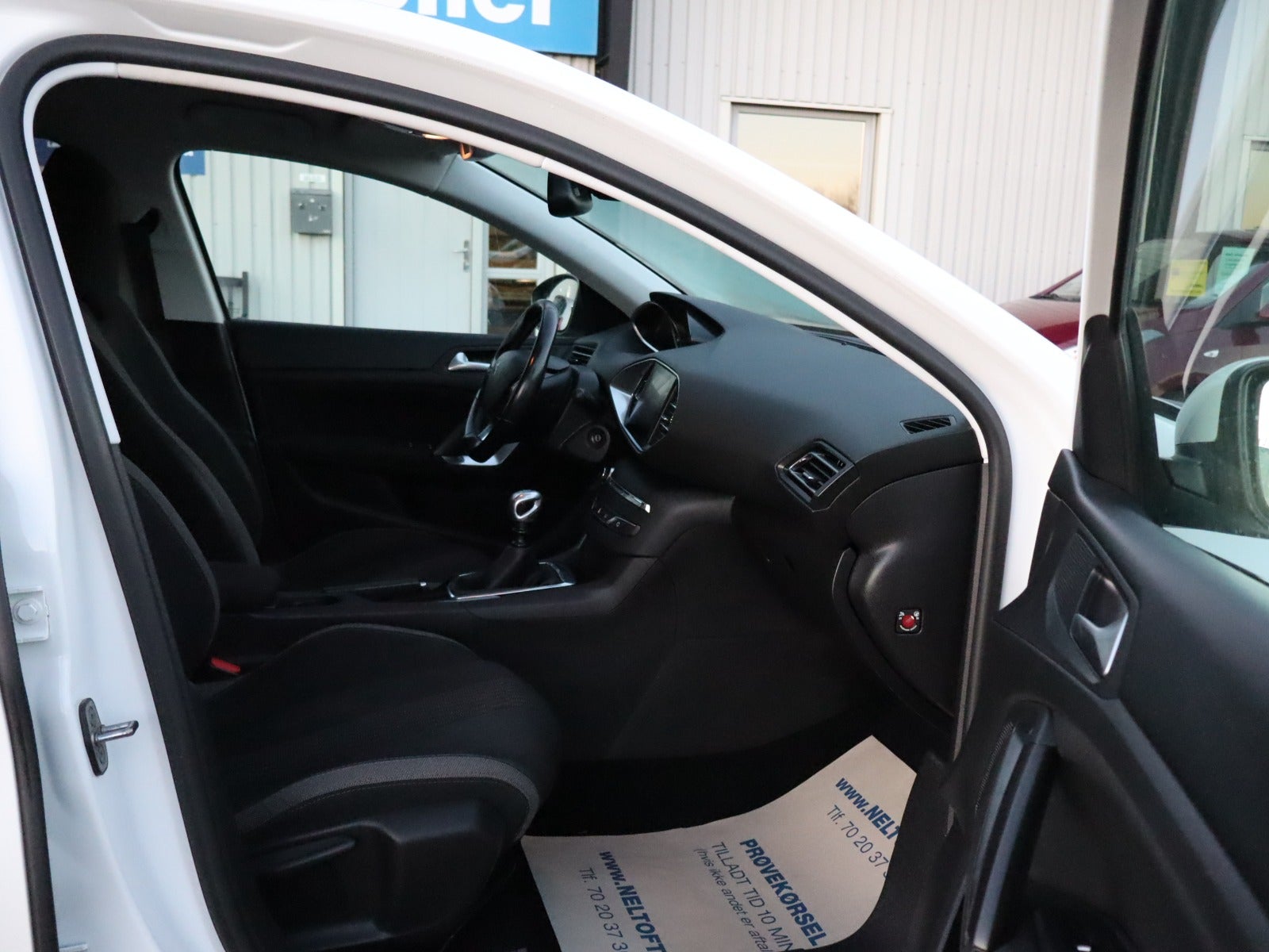 Billede af Peugeot 308 1,6 BlueHDi 120 Allure SE SW