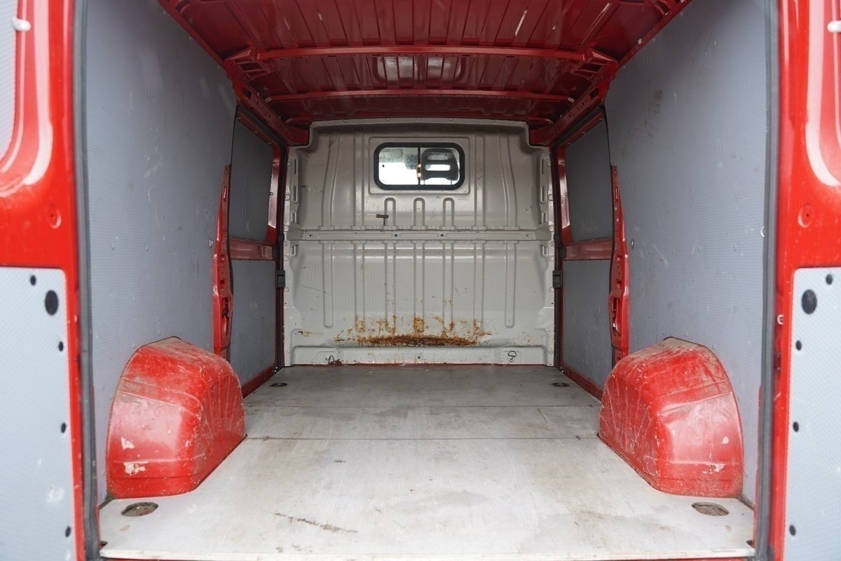 Billede af Peugeot Boxer 330 2,0 BlueHDi 130 L2H2