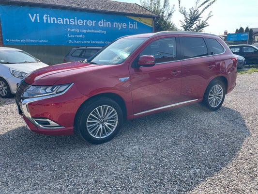Mitsubishi Outlander PHEV Intense CVT 4WD