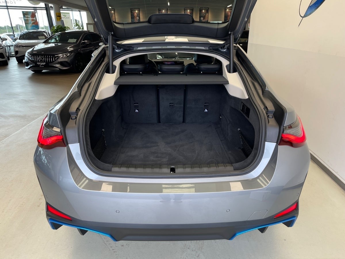 Billede af BMW i4  eDrive40