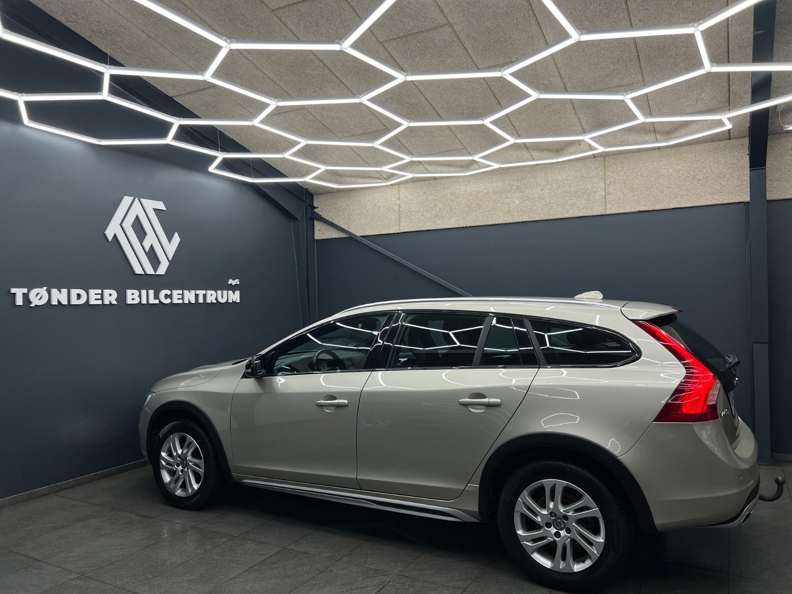 Volvo V60 CC 2016