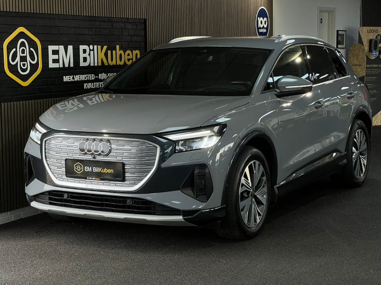 Audi Q4 e-tron Attitude