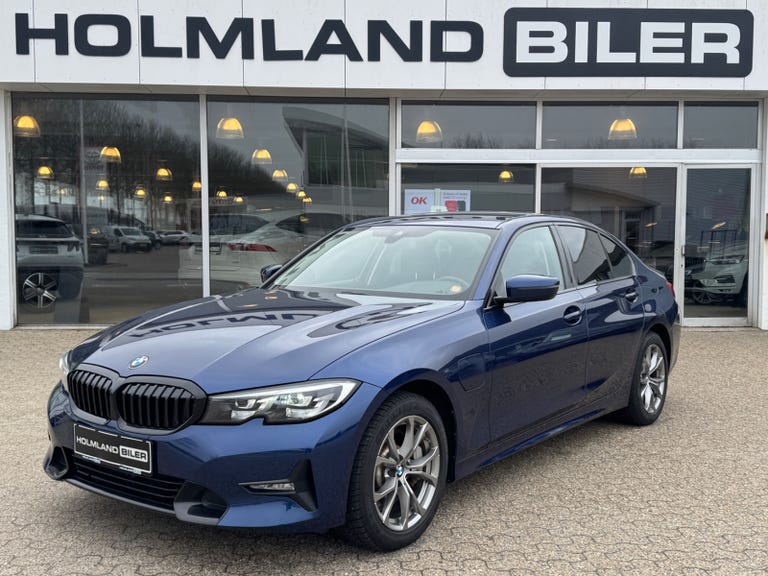 BMW 330e Sport Line aut.