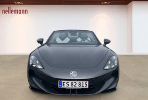 MG Cyberster Trophy Long Range