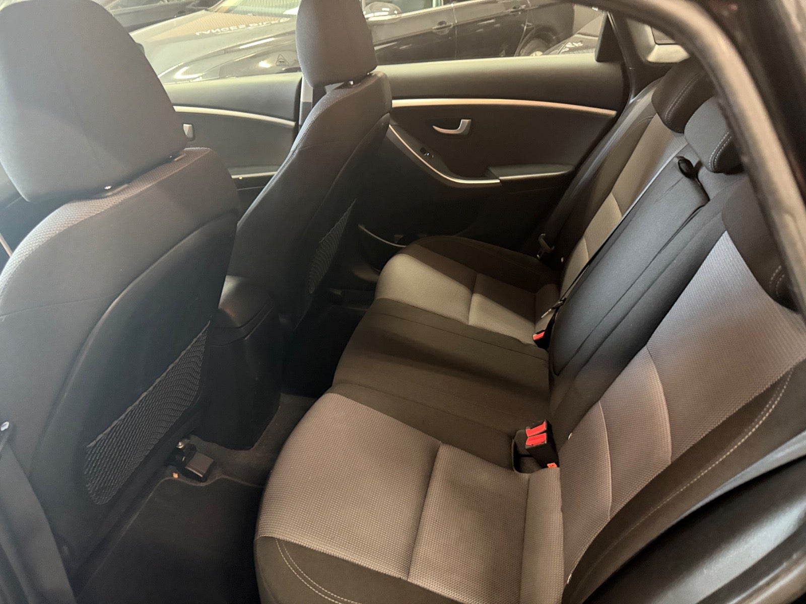 Hyundai i30 CRDi 110 Active - billede 12