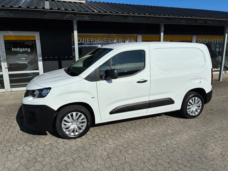 Peugeot Partner BlueHDi 100 L1V1 Plus Van