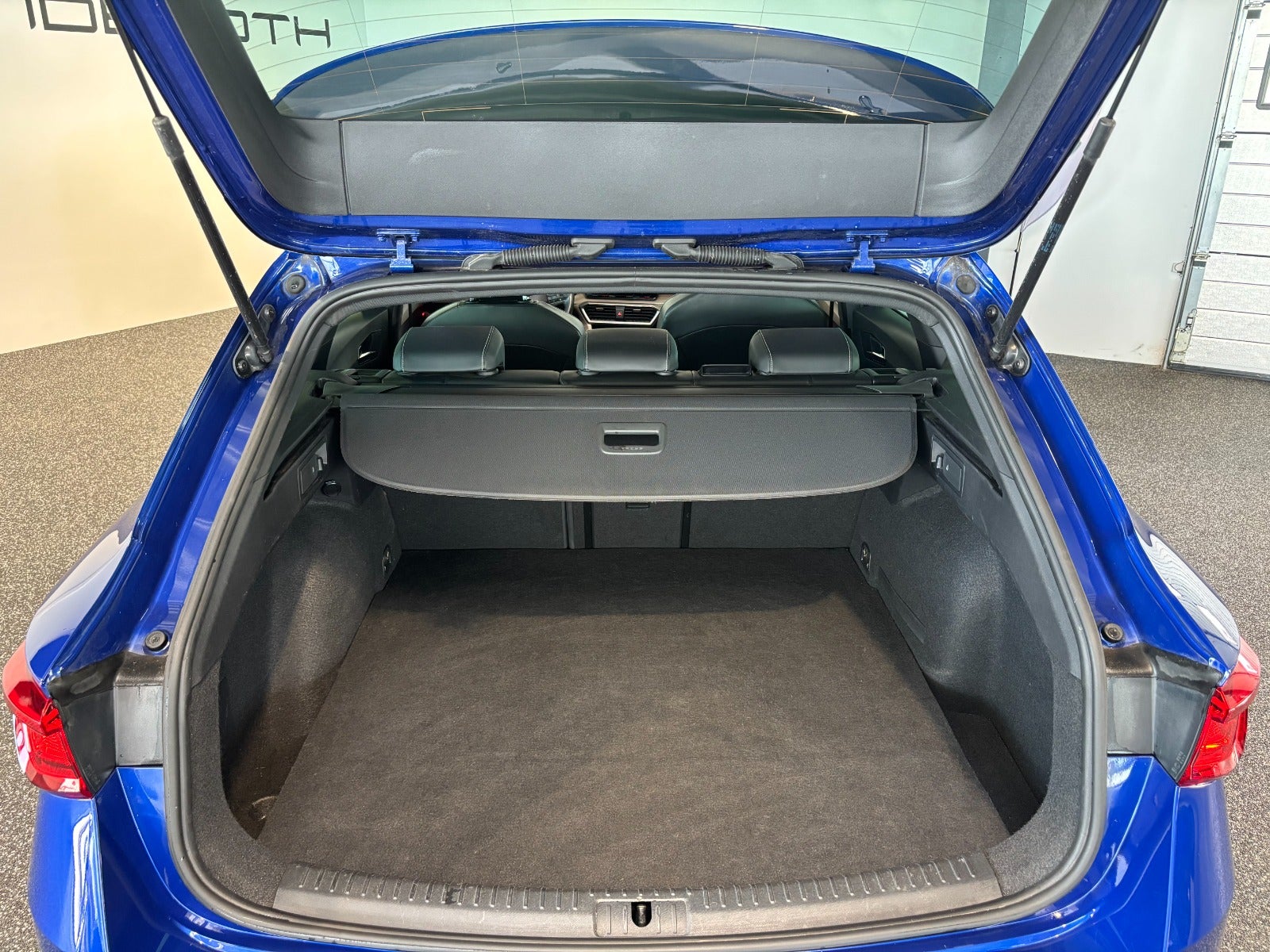 Seat Leon 1,4 eHybrid Xcellence Sportstourer DSG 5d - 11