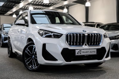 BMW iX1  xDrive30 M-Sport Premium 5d