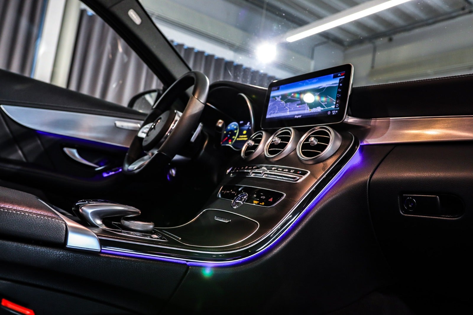 Billede af Mercedes C220 d 2,0 AMG Line Night Edition stc. aut.