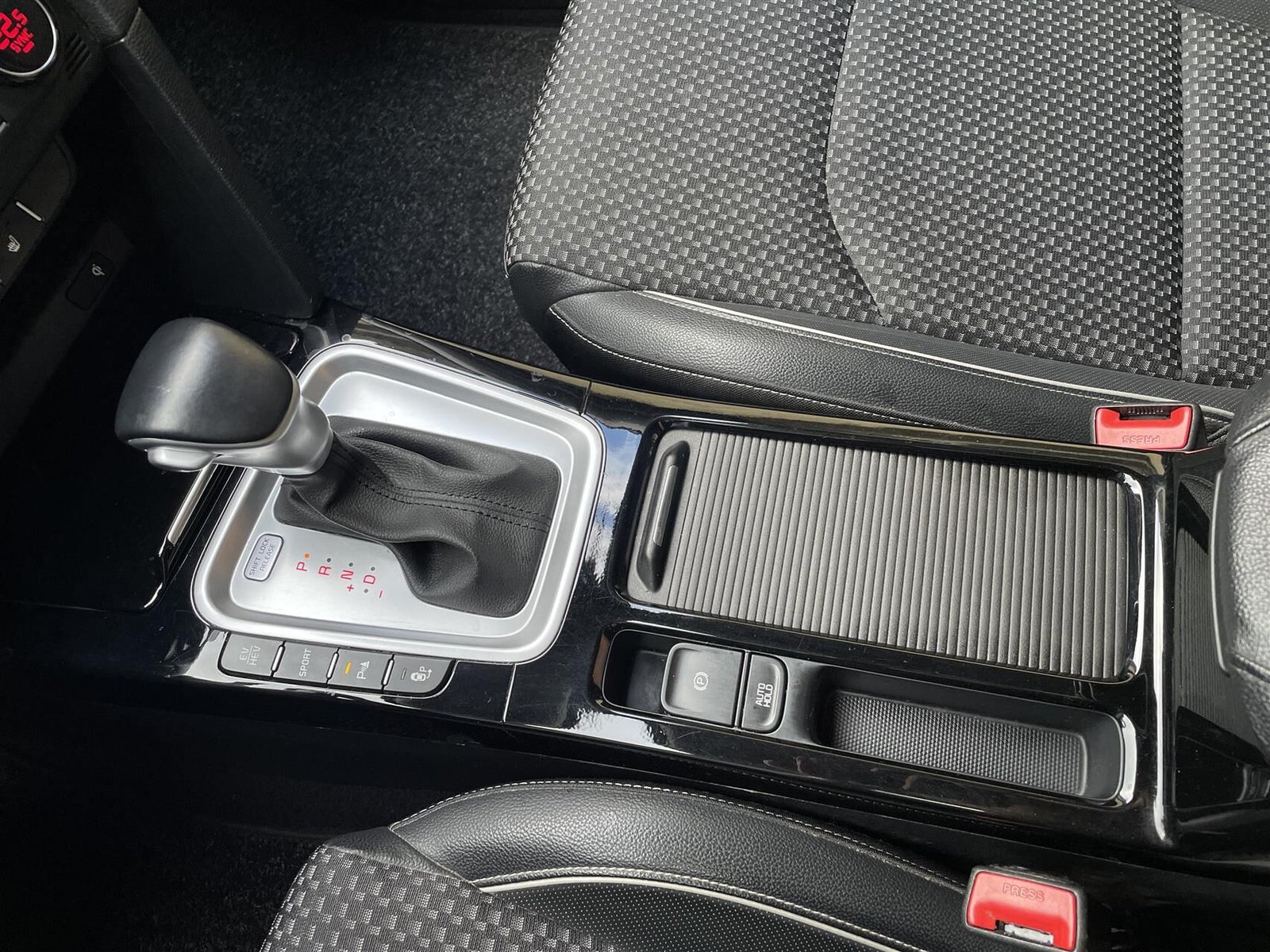 Kia Ceed PHEV Upgrade Intro SW DCT