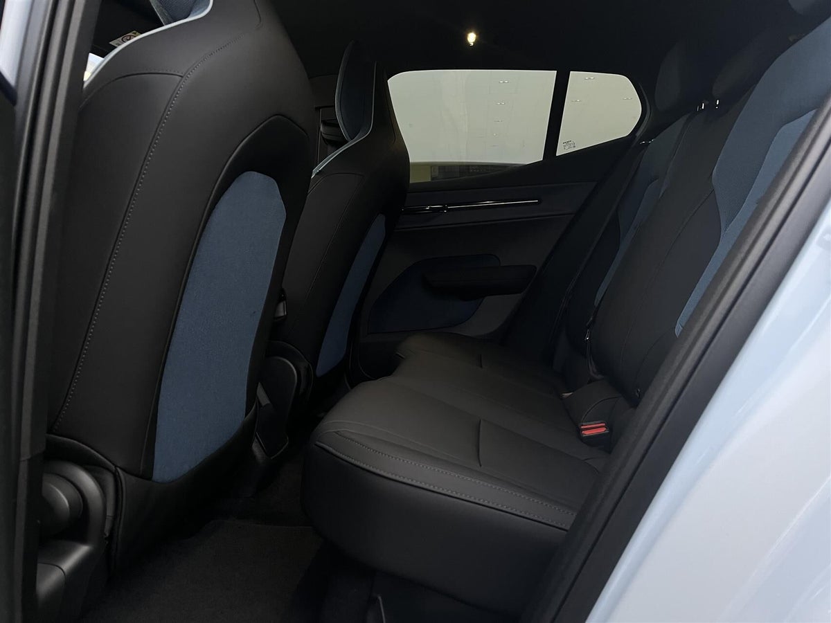 Volvo EX30 Extended Range Plus billede 5