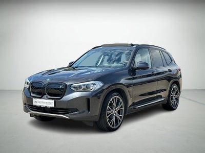 BMW iX3 Charged