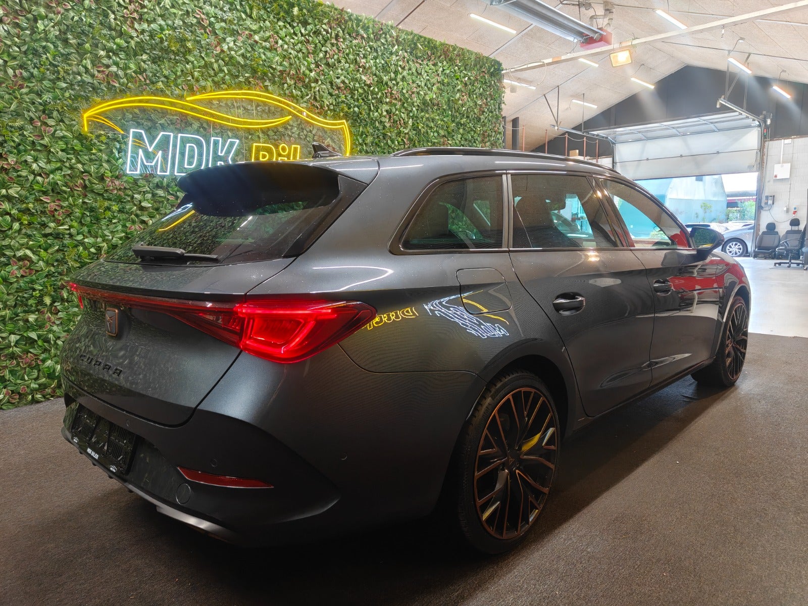 Billede af Seat Leon 1,4 eHybrid Cupra Sportstourer DSG