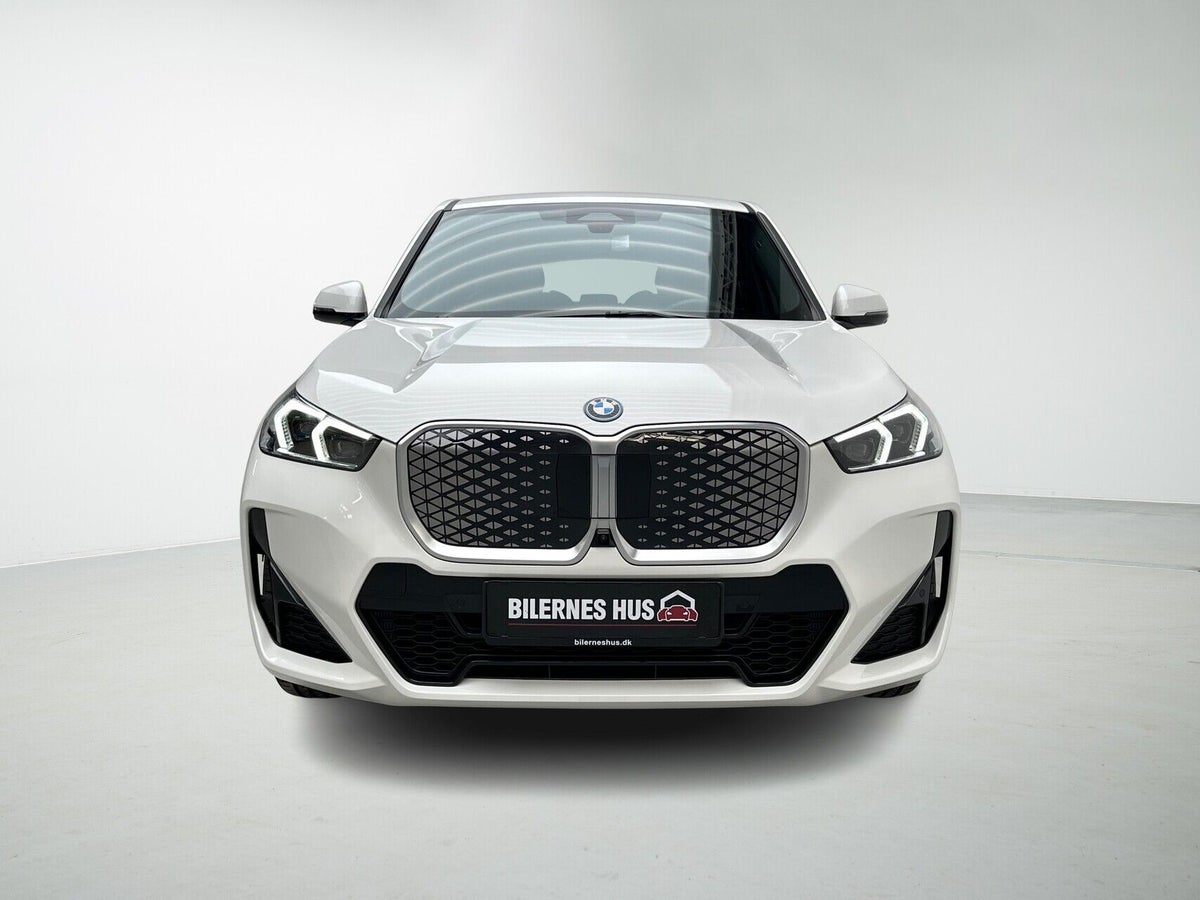 BMW iX1 eDrive20 M-Sport billede 6