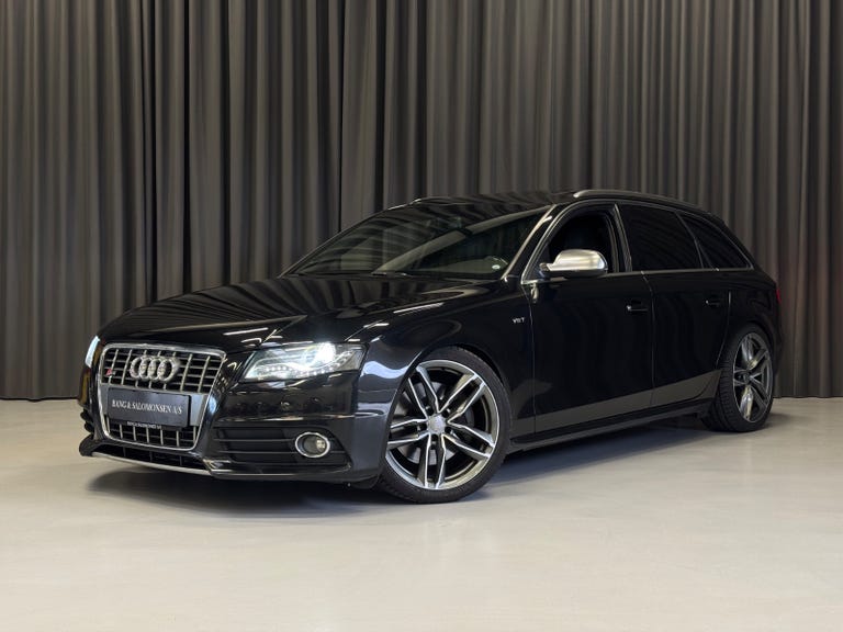 Audi S4 TFSi Avant quattro S-tr.