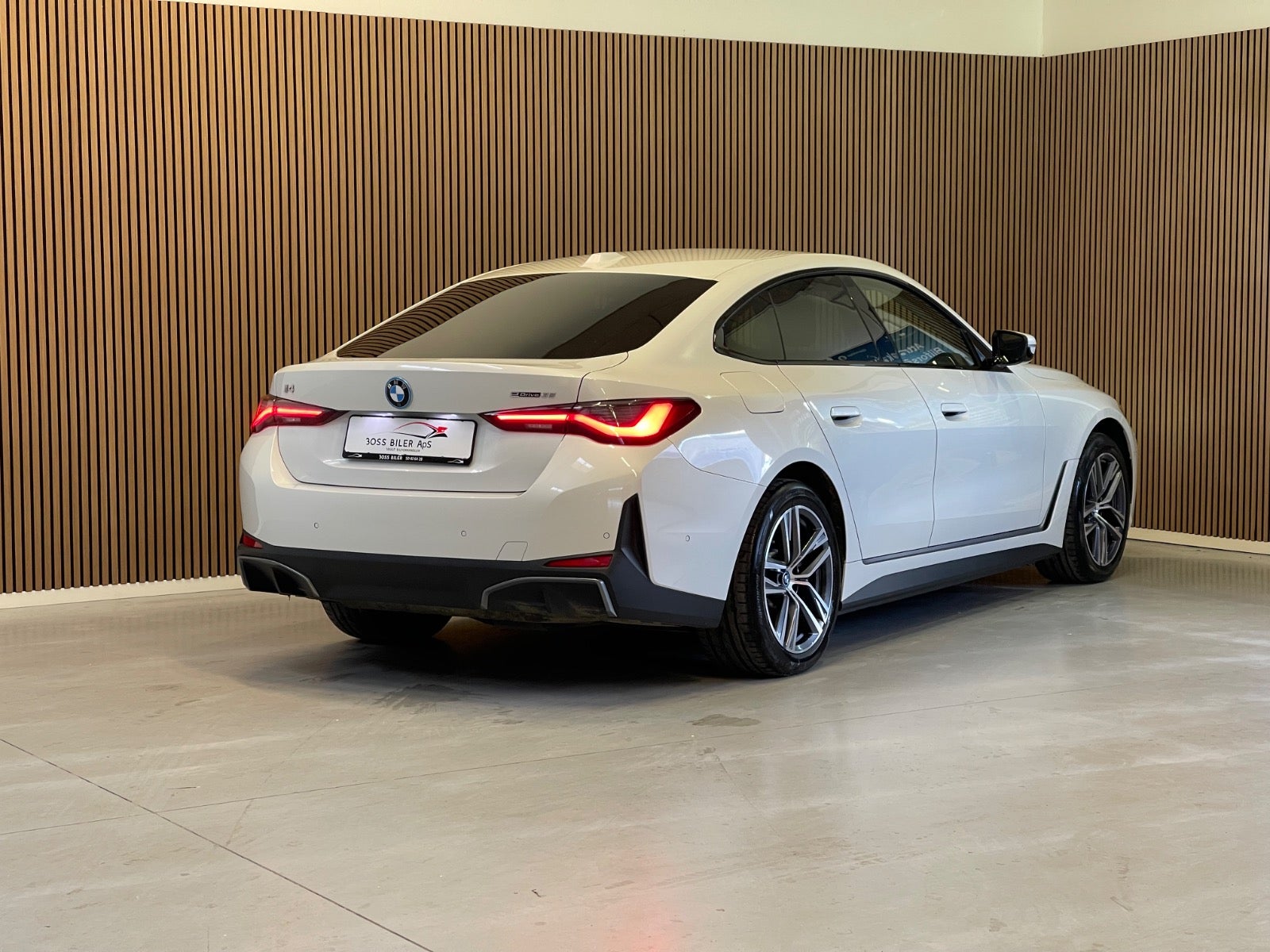 Billede af BMW i4  eDrive35