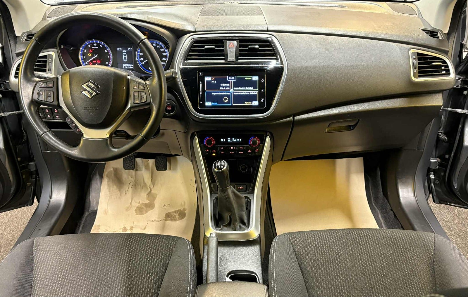 Billede af Suzuki S-Cross 1,0 Boosterjet Active