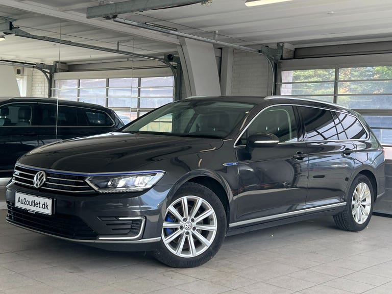 VW Passat GTE Variant DSG