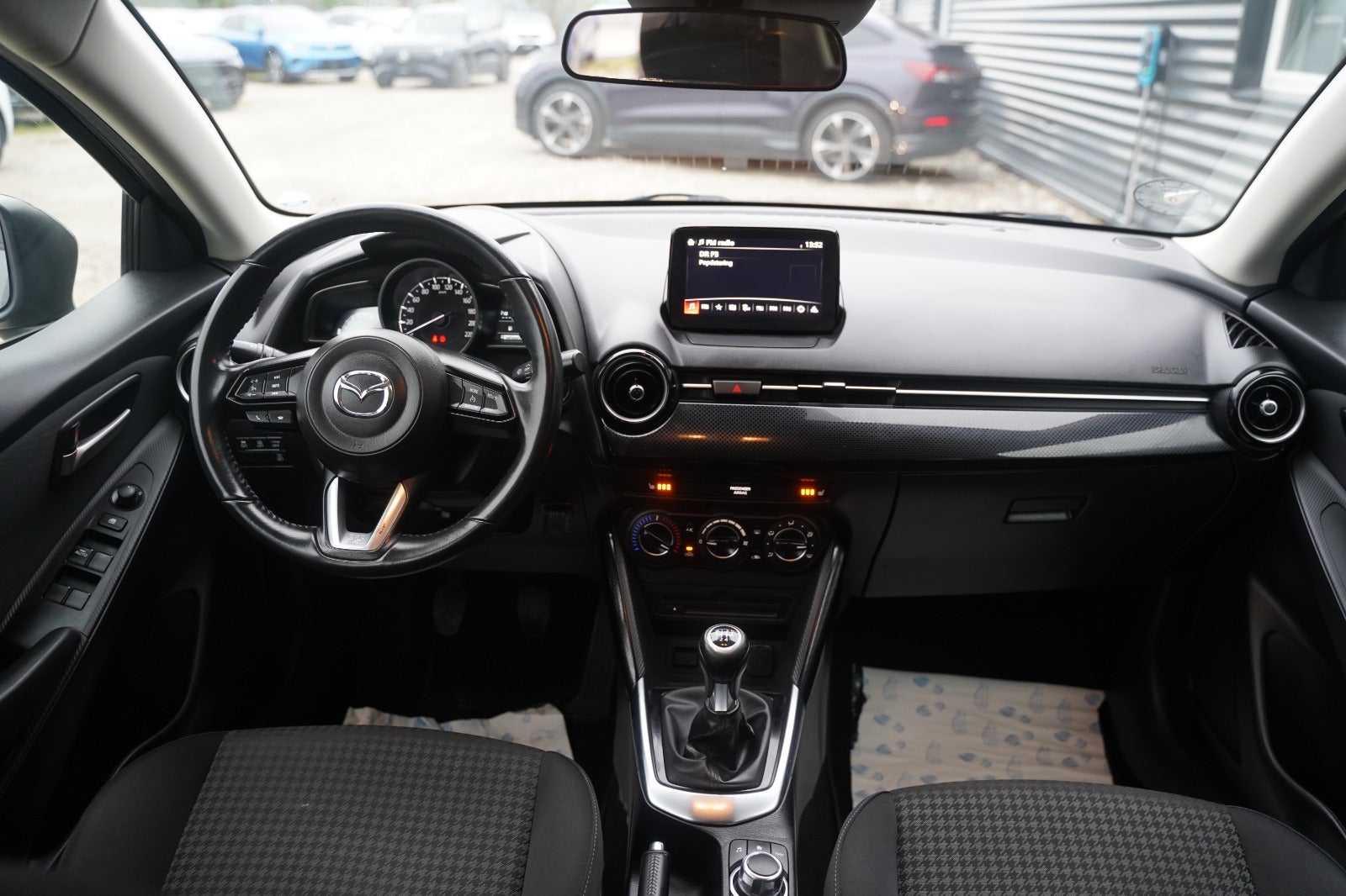 Billede af Mazda 2 1,5 SkyActiv-G 90 Niseko