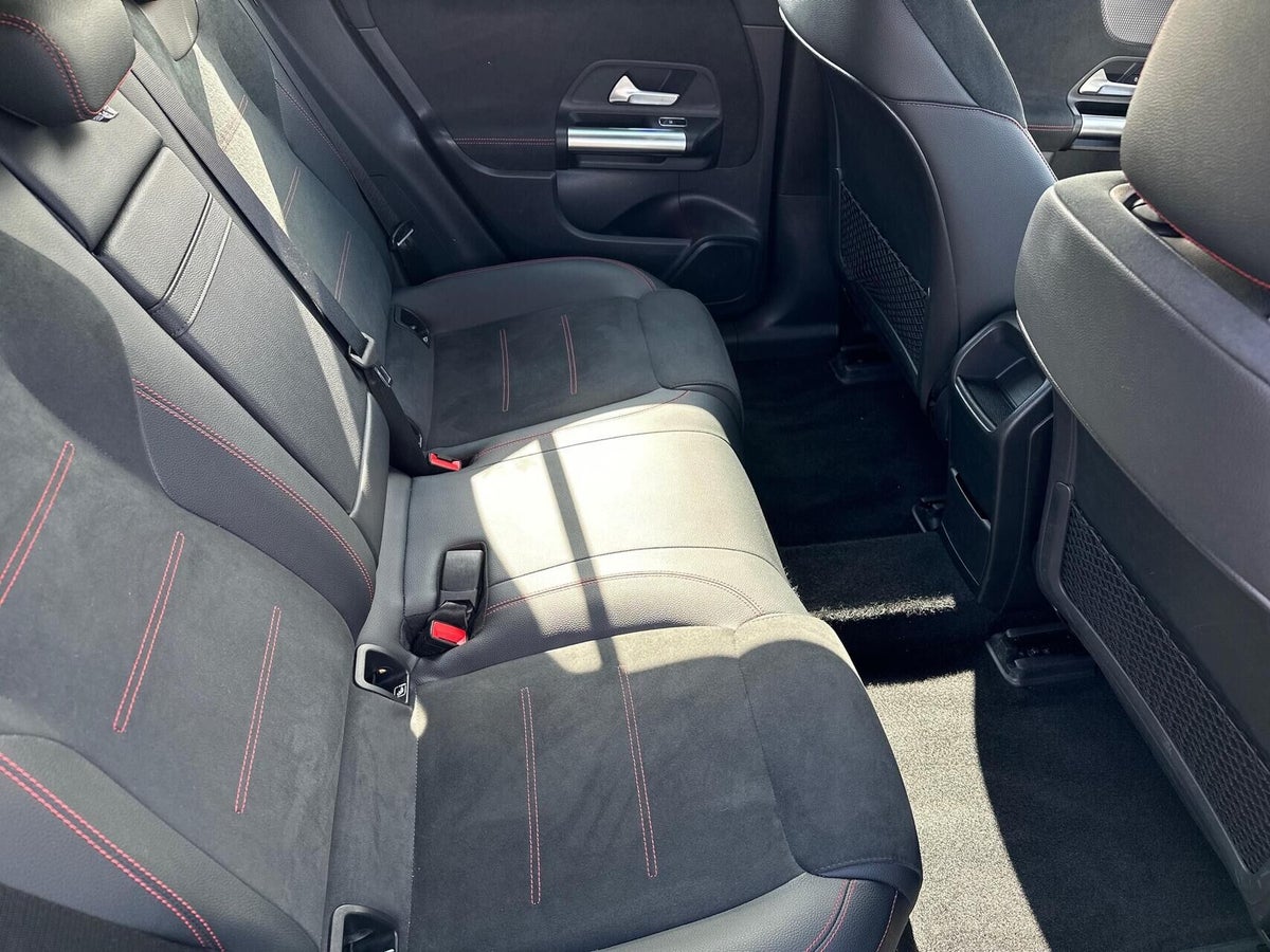 Mercedes EQA300 AMG Line 4Matic billede 12