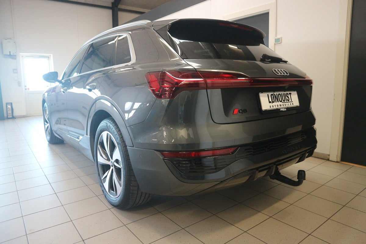 Audi Q8 e-tron S-line quattro