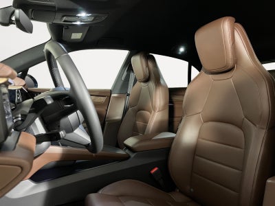 Porsche Macan 4