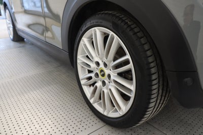 MINI Cooper SE Camden Edition