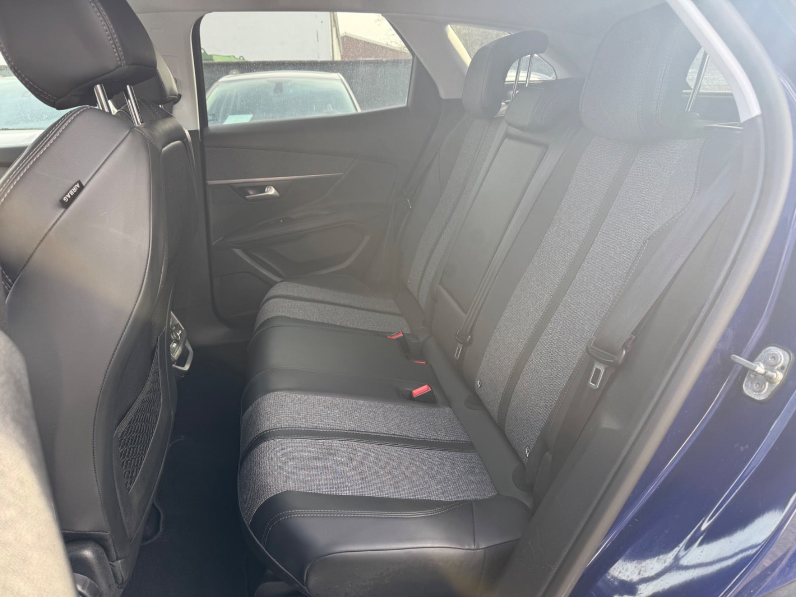 Billede af Peugeot 3008 1,2 e-THP 130 Allure EAT6