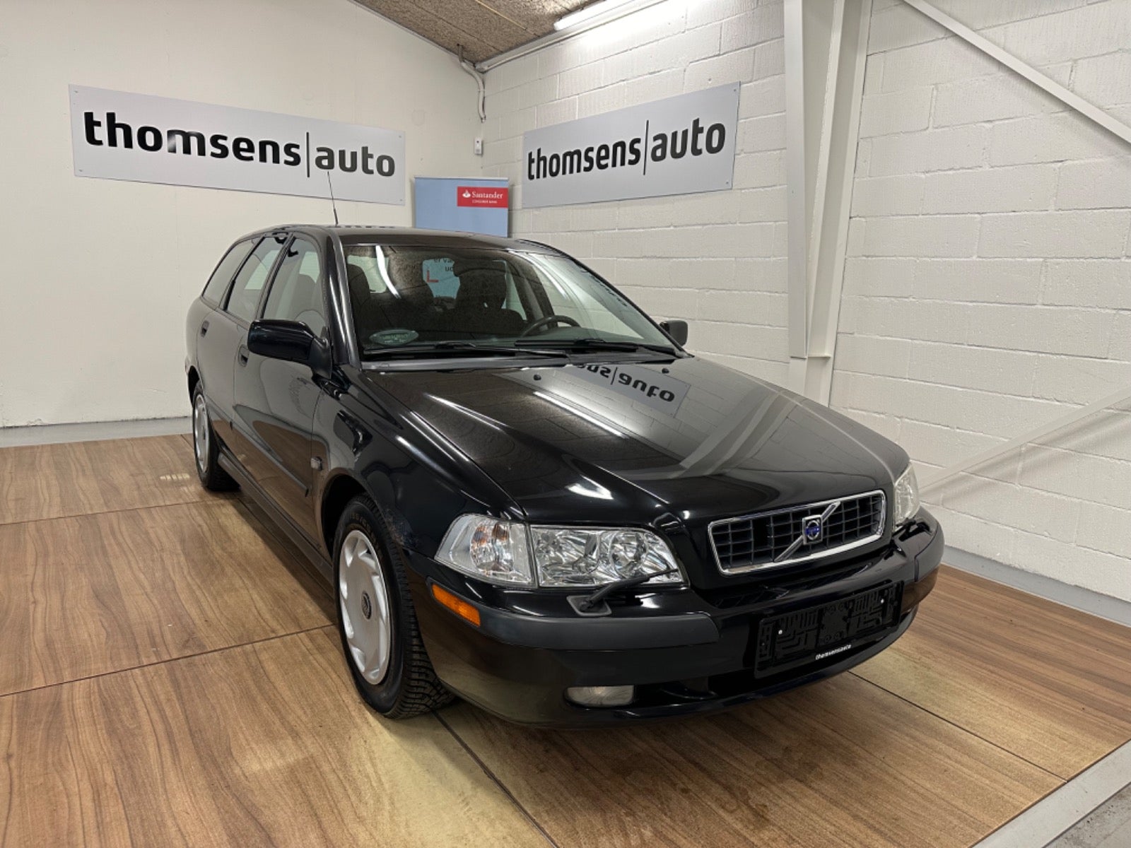 Volvo V40 2002