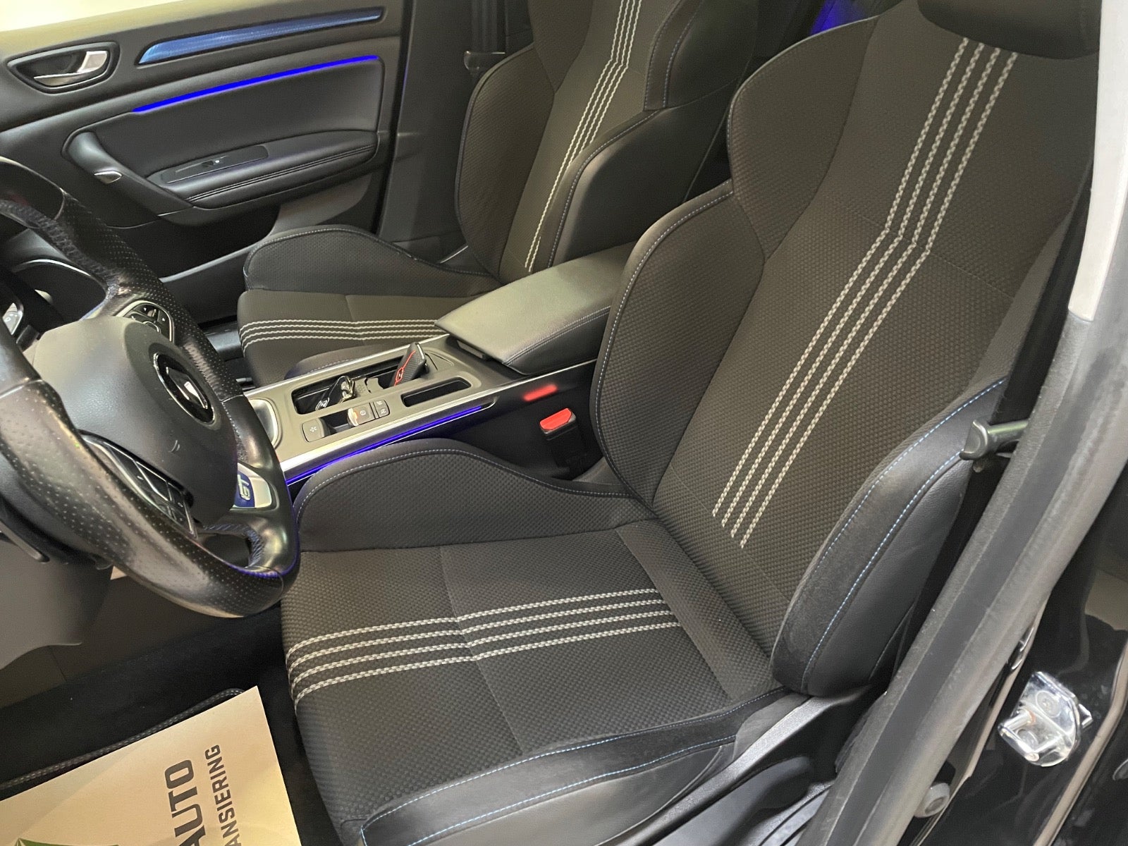 Billede af Renault Megane IV 1,6 TCe 205 GT Sport Tourer EDC