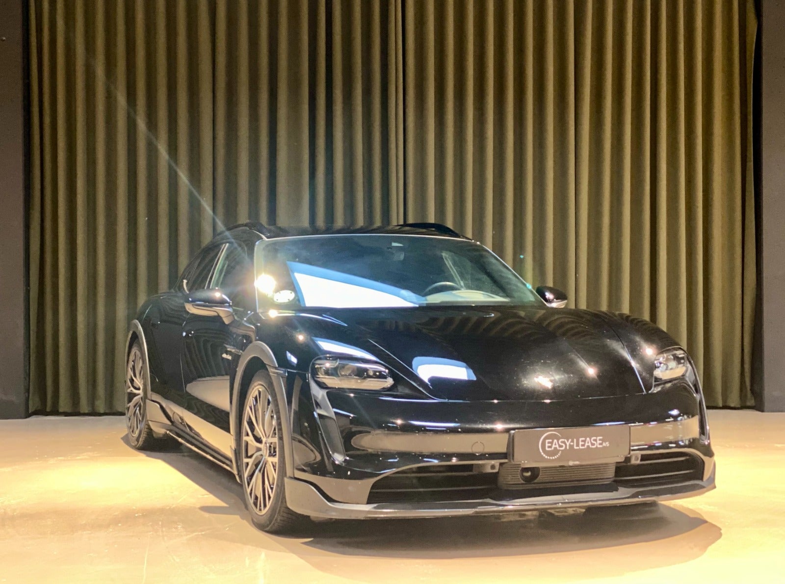 Billede af Porsche Taycan 4S  Performance+ Cross Turismo