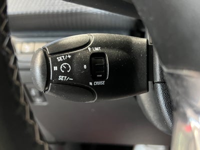 Peugeot 208 PureTech 82 Allure Sky