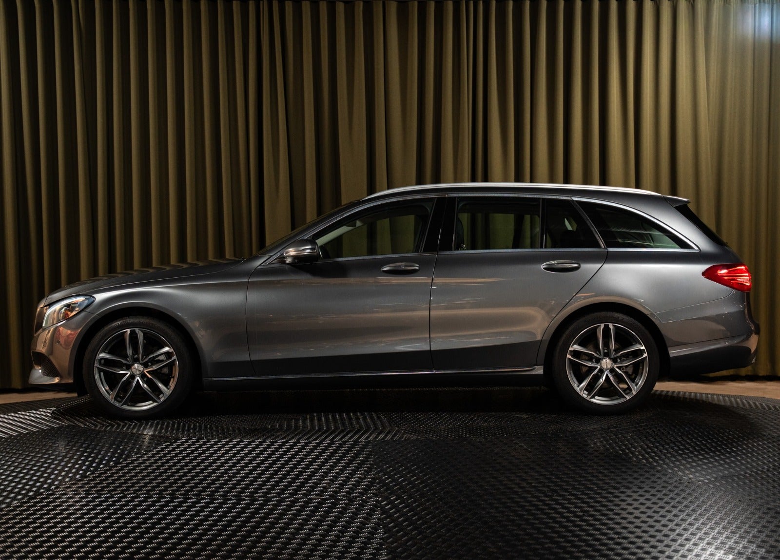 Billede af Mercedes C220 d 2,2 Avantgarde stc. aut.