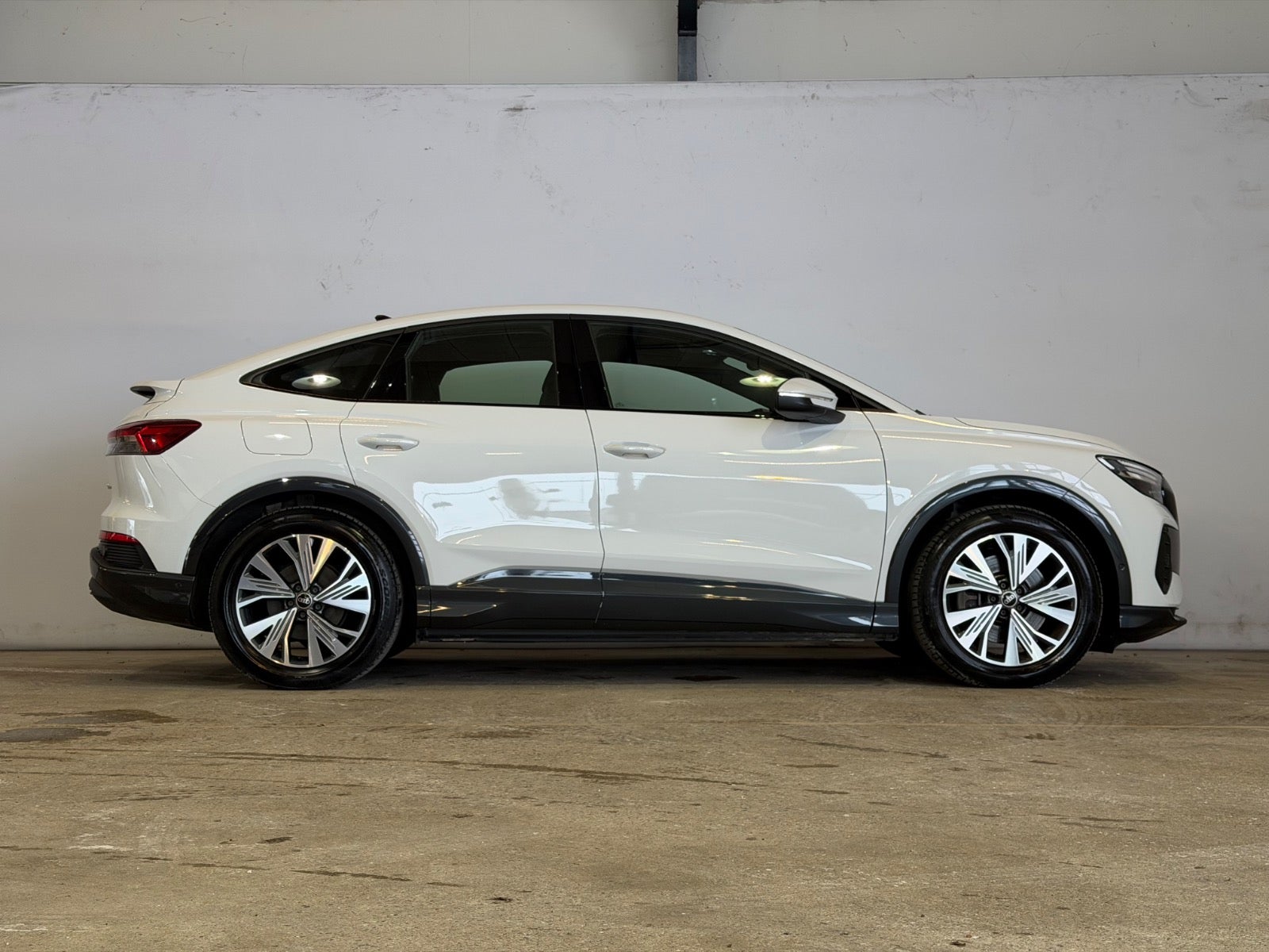 Audi Q4 e-tron Advanced Sportback