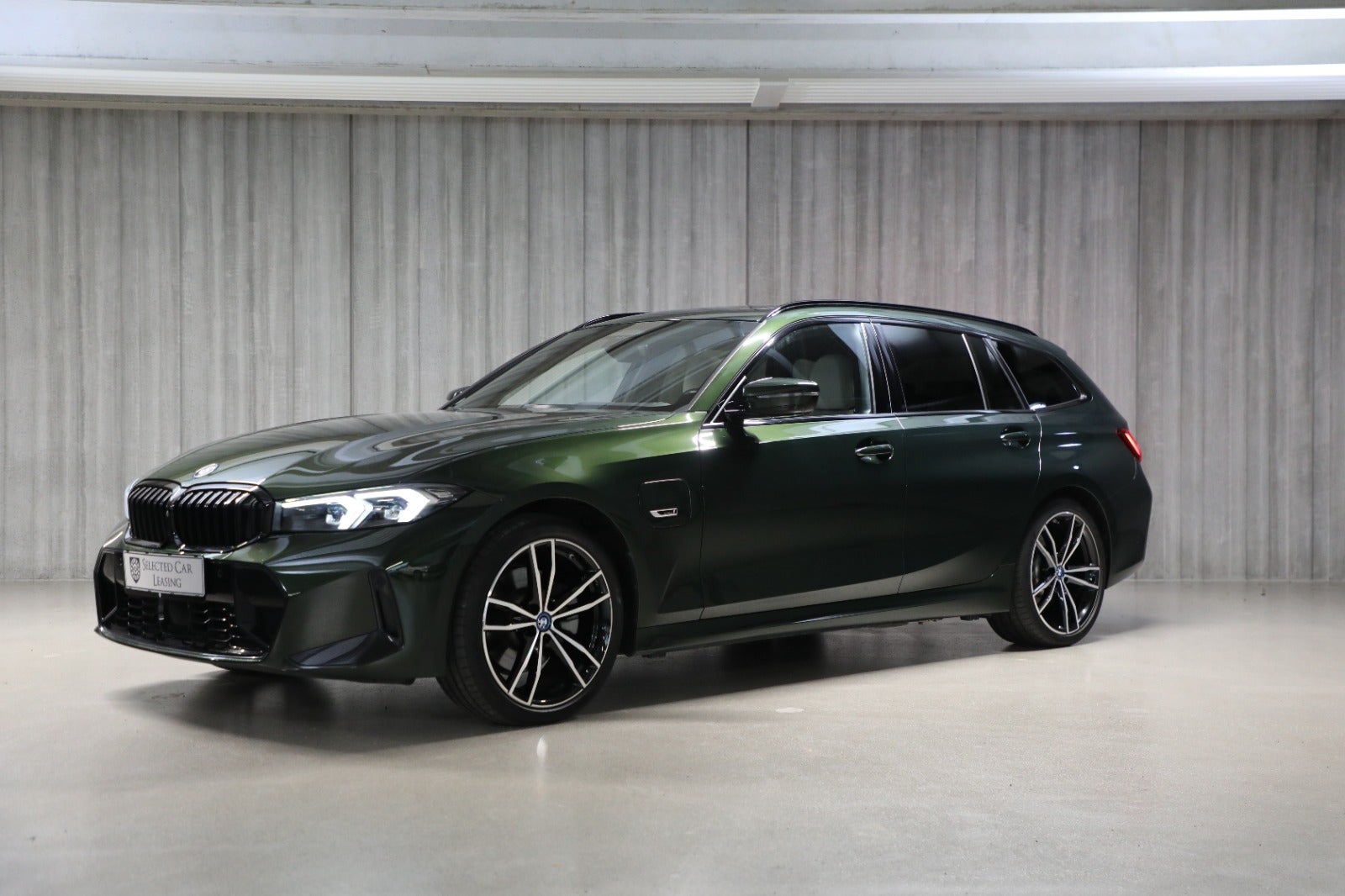 BMW 330e 2,0 Touring M-Sport xDrive aut.