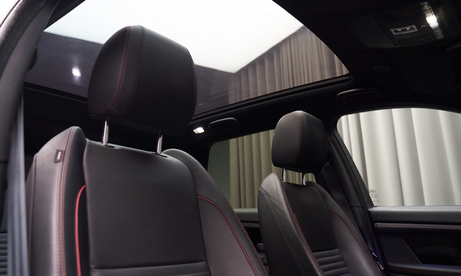 Land Rover Discovery Sport P300e R-Dynamic aut.