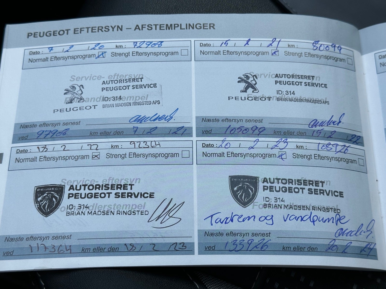Billede af Peugeot 2008 1,6 BlueHDi 100 Desire Sky