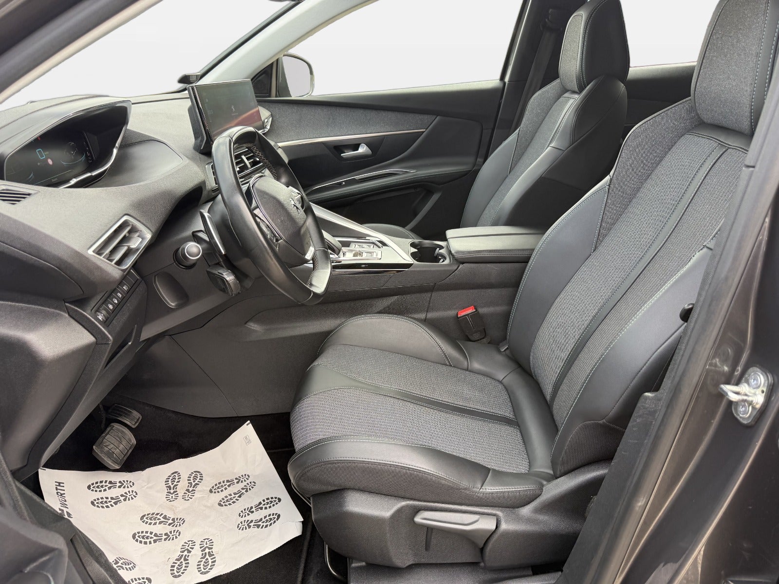 Billede af Peugeot 3008 1,6 Hybrid First Selection EAT8