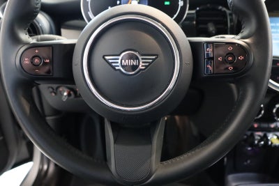 MINI Cooper SE Classic Trim