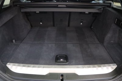 BMW 330e Touring M-Sport aut.