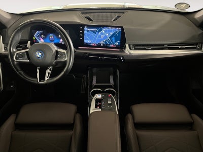 BMW iX1 xDrive30 M-Sport Van