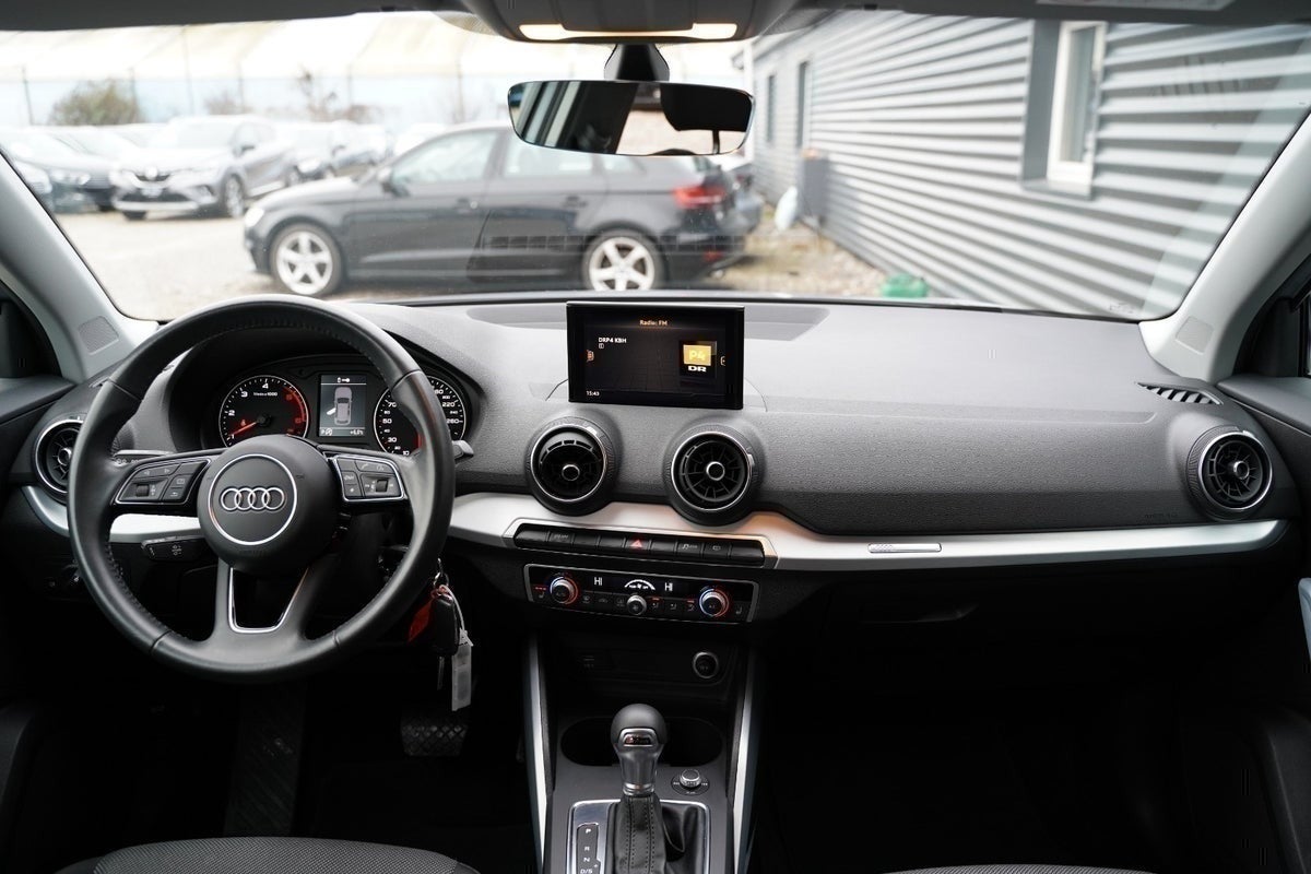 Billede af Audi Q2 35 TDi Sport S-tr.