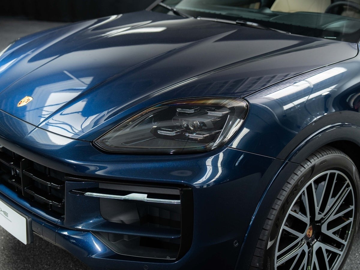 Gallery image 4 of 15